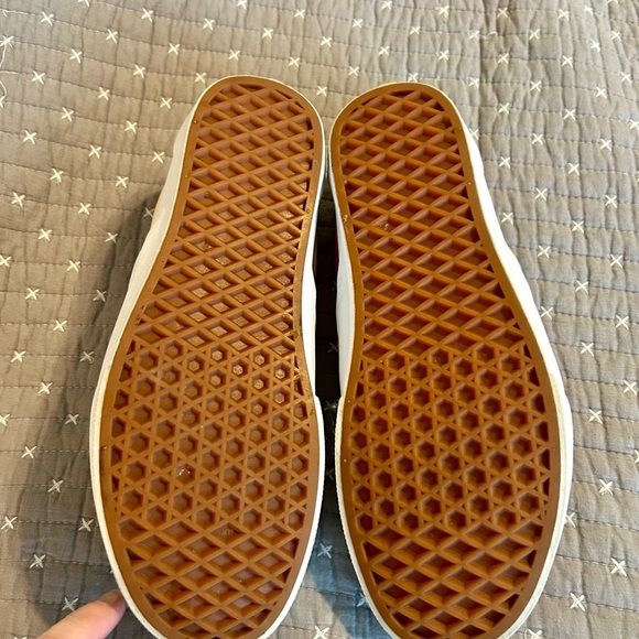 Vans Sneakers 8.5 Orange, Purple and Yellow $55 - Picture 4 of 4